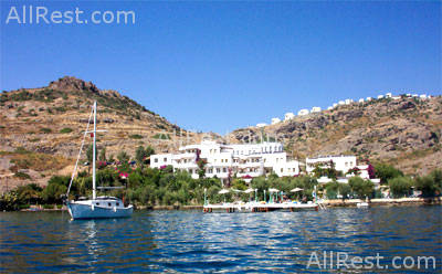 Dia Beach Club 1